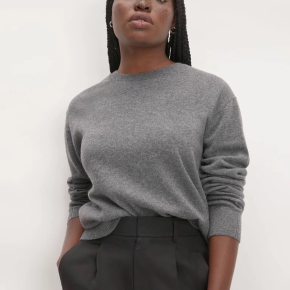 Everlane The Classic Crew in Cashmere, S/Heather Charcoal - Picture 1 of 3